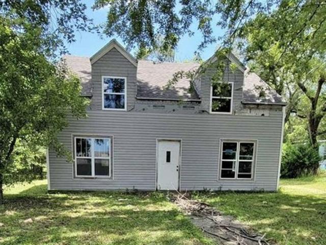 House for sale in Madison, Greenwood County
