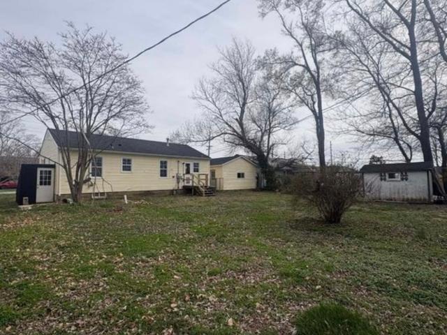 House for sale in Carmi, Illinois