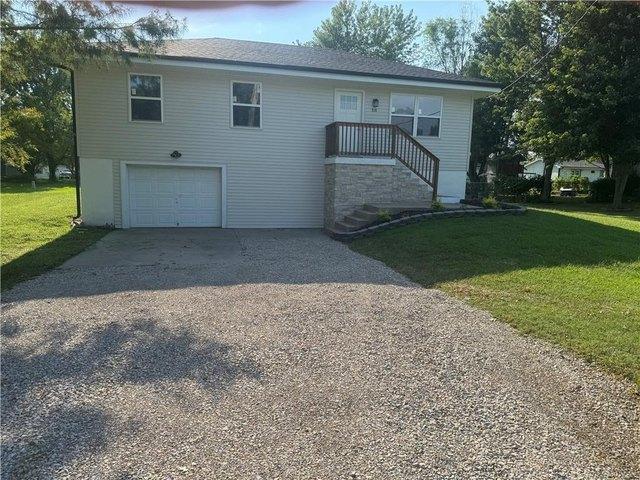 House for sale in Bates, Missouri