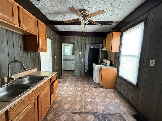 House for sale in Mercer, Pennsylvania