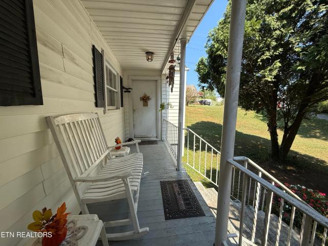 House for sale in Pine Hills, Harriman