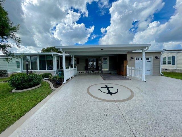 House for sale in Lady Lake, Lake County