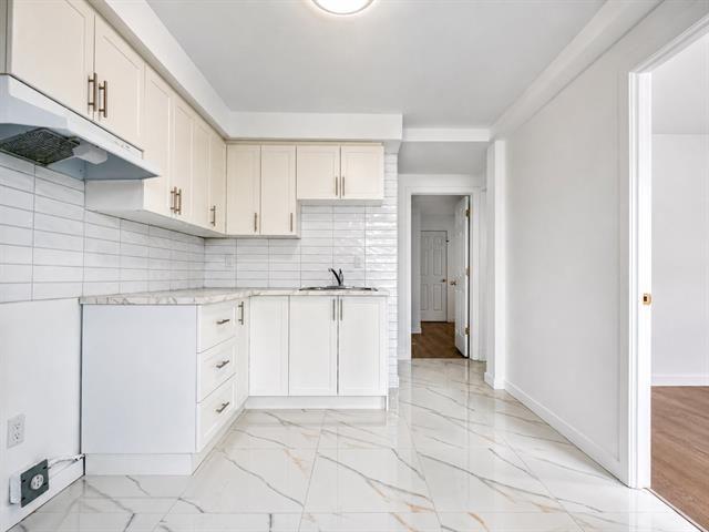 Apartment for rent in St. Leonard's, Quebec