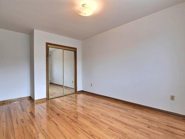 Apartment for rent in St. Leonard's, Quebec