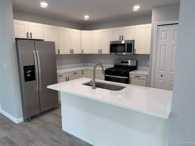 Condo for sale in Howell, Michigan