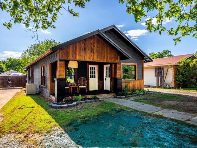 House for sale in Carter, Oklahoma