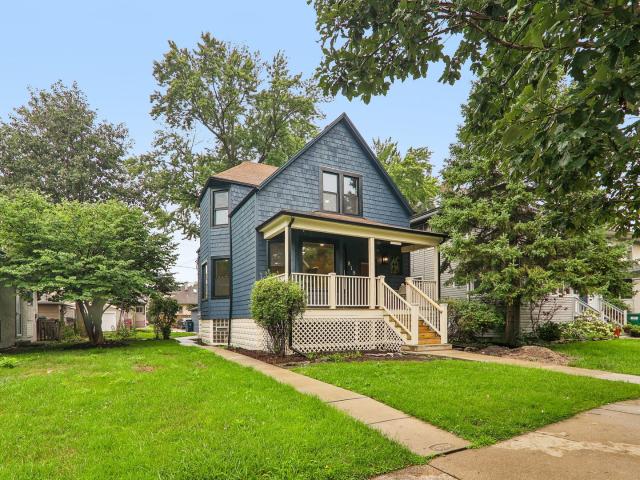 House for sale in Oak Park, Illinois