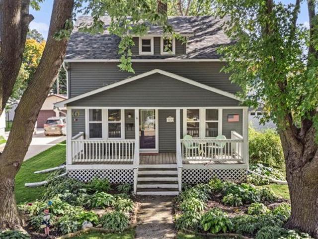 House for sale in Owatonna, Steele County