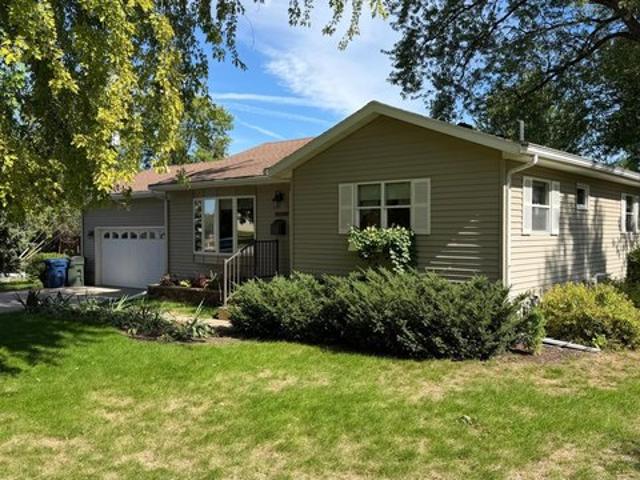 House for sale in Fergus Falls, Otter Tail County