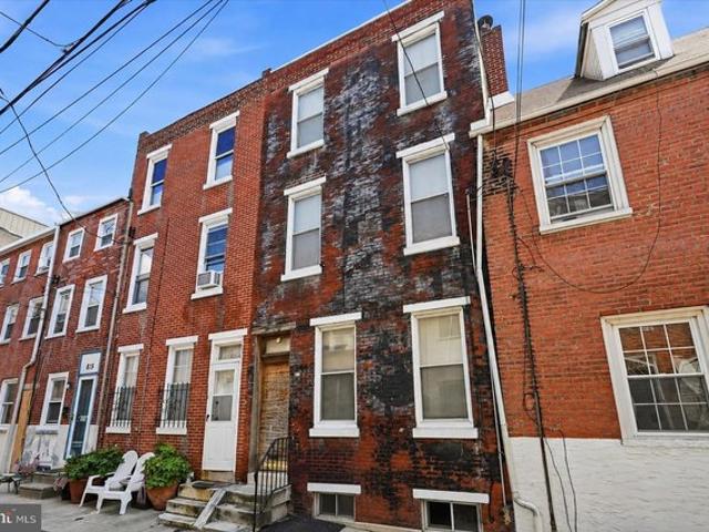 Townhouse for sale in South Philadelphia, Philadelphia