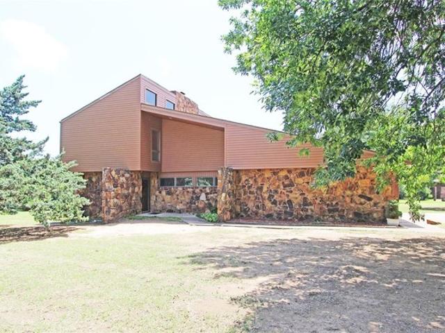 House for sale in Nowata, Oklahoma