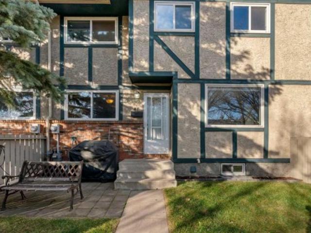Townhouse for sale in Ogden, Calgary