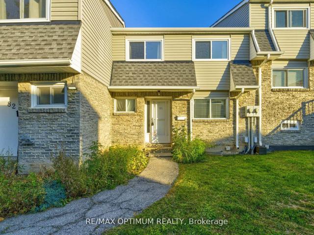 Condo for sale in Burlington, Ontario