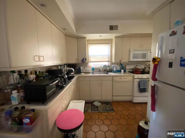House for sale in Cresskill, New Jersey
