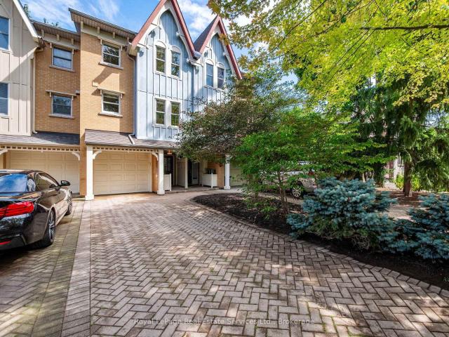 Townhouse for rent in Woburn, Ontario