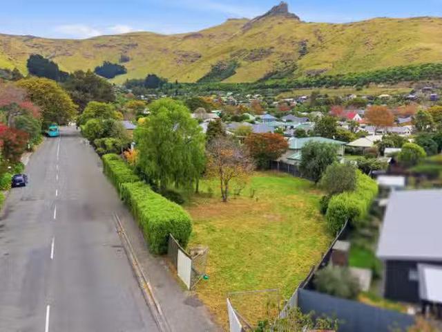 House for sale in Chaslands, Canterbury