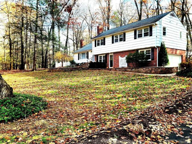 House for sale in Avon, Connecticut