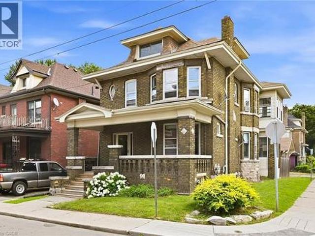 House for sale in Ancaster, Ontario