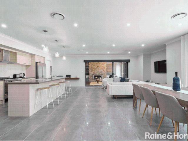 House for rent in Mollymook Beach, Shoalhaven City Council
