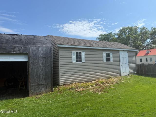 House for sale in New York