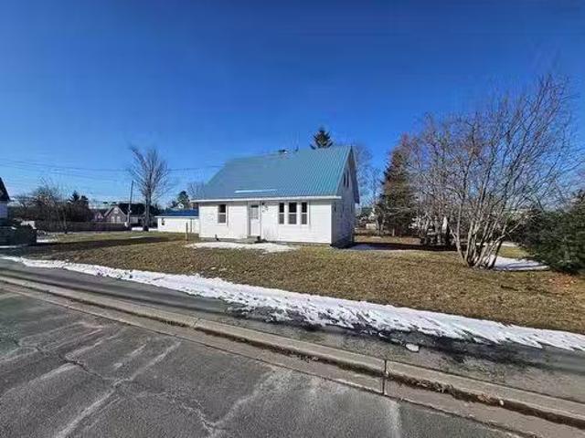 House for sale in Springhill, Nova Scotia