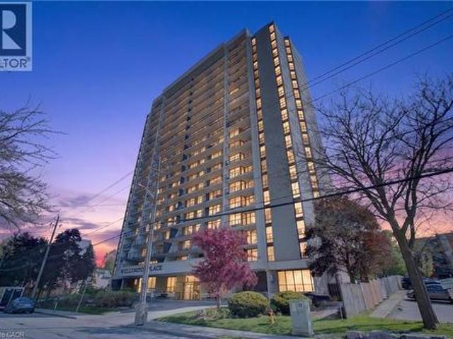 Condo for sale in Kitchener, Ontario