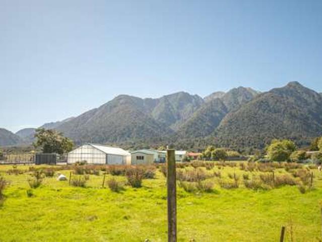 House for sale in West Coast