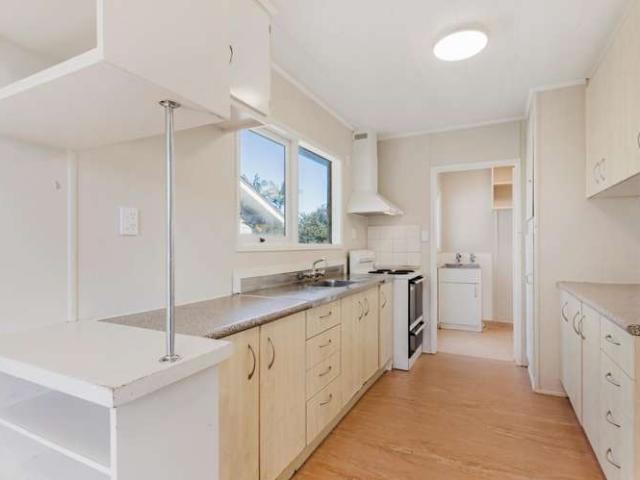 House for sale in Owhata, Oroua County