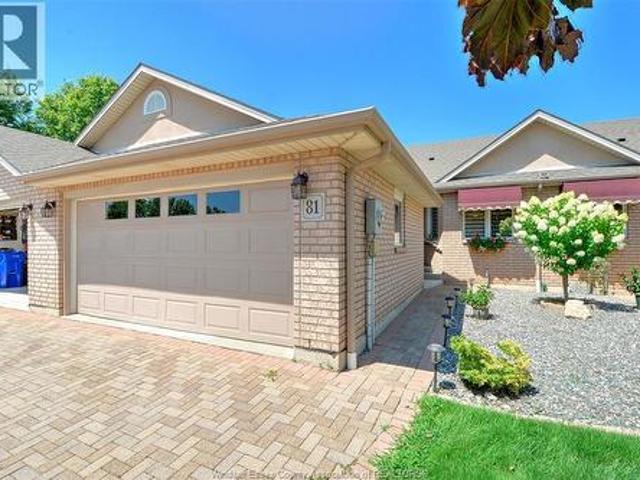Townhouse for sale in Kingsville, Ontario
