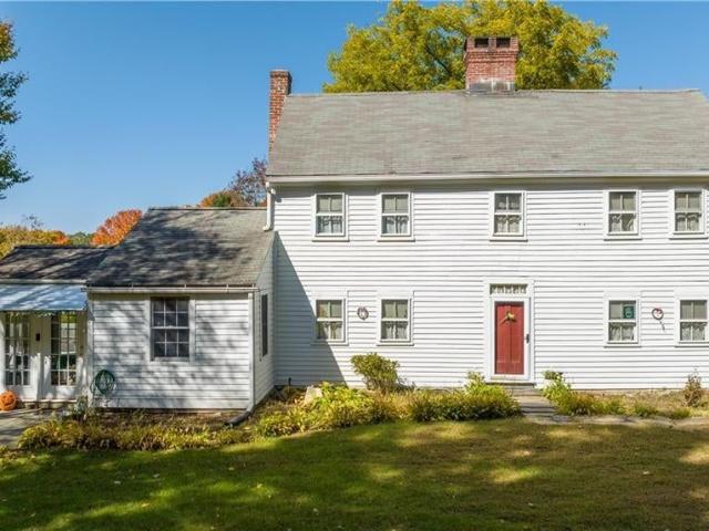 House for sale in Newtown, Connecticut