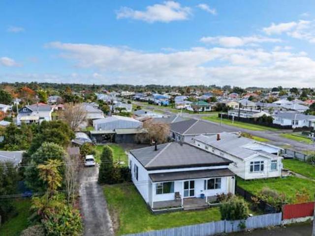 House for sale in Fairdown, West Coast