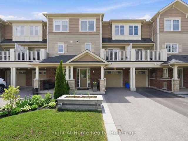 Townhouse for sale in Woburn, Ontario