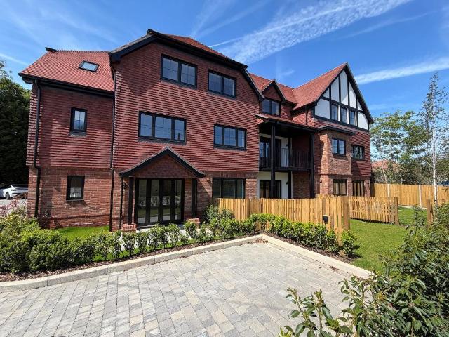 House for rent in Hillview, Surrey