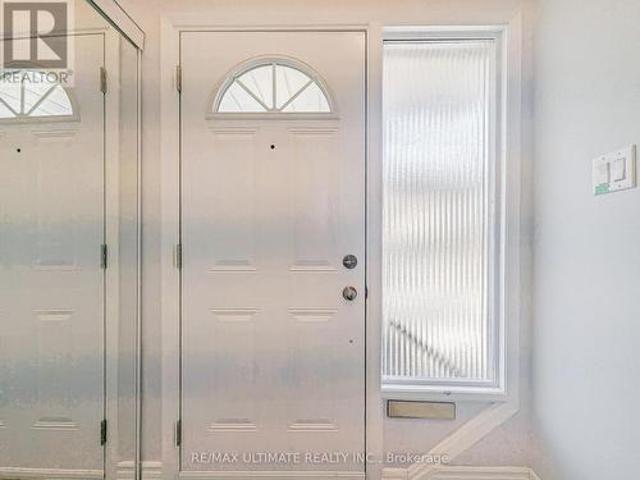 Townhouse for rent in Woburn, Ontario