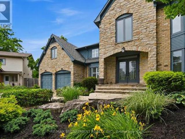 House for sale in Ancaster, Ontario