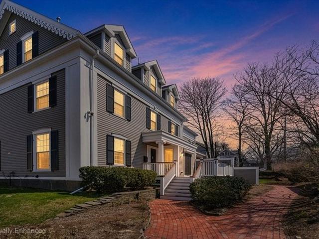 Condo for sale in Medford, Massachusetts