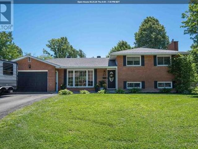 House for sale in Sault Sainte Marie, Ontario