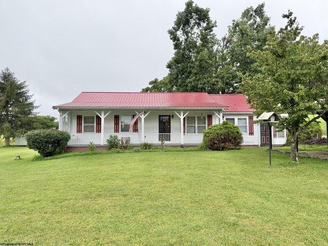 House for sale in Rock Cave, West Virginia
