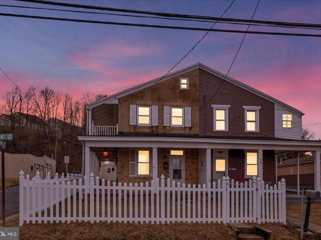 Townhouse for sale in Cressona, Pennsylvania