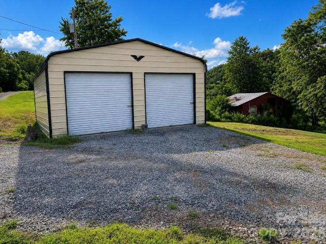 House for sale in Taylorsville, Alexander County