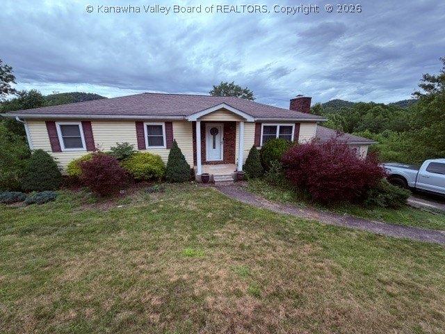 House for sale in Clendenin, West Virginia