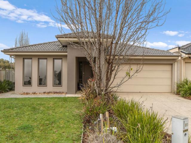 Apartment for rent in Sandhurst, Melbourne
