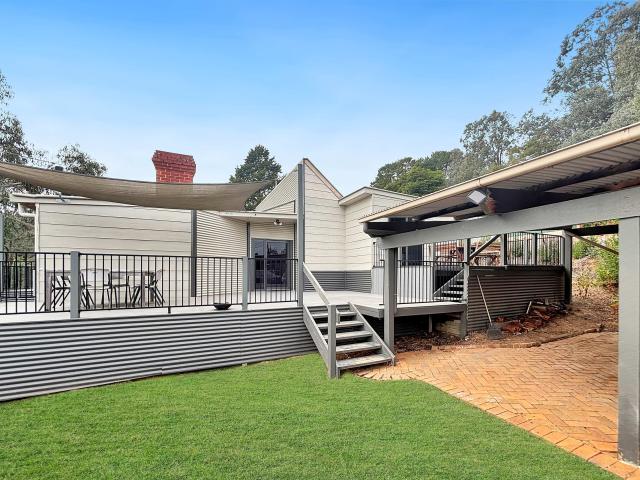 House for rent in Goughs Bay, Victoria