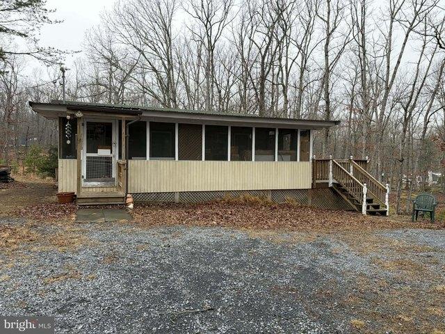 House for sale in High View, West Virginia