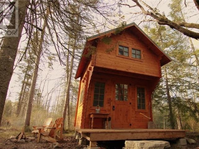 Land for sale in Northeastern Manitoulin, Ontario