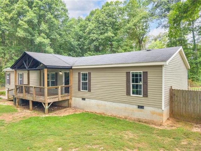 House for sale in Gillsville, Jackson County