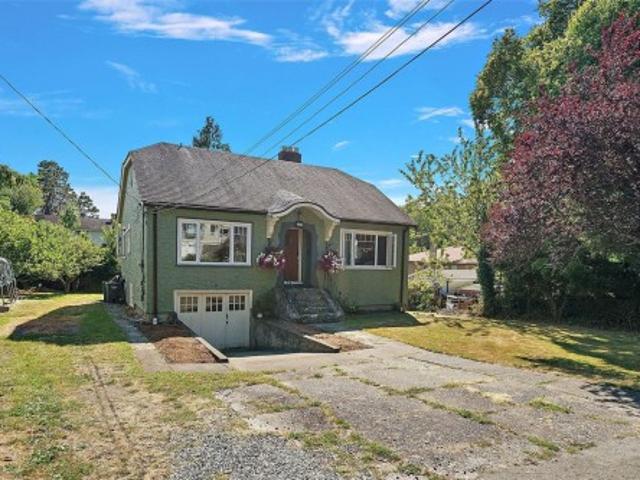 House for sale in Tillicum, Saanich