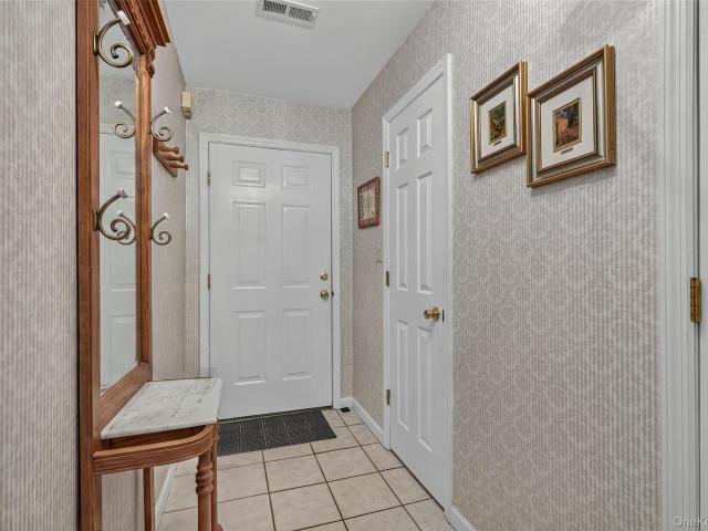 Condo for sale in Monroe, New York