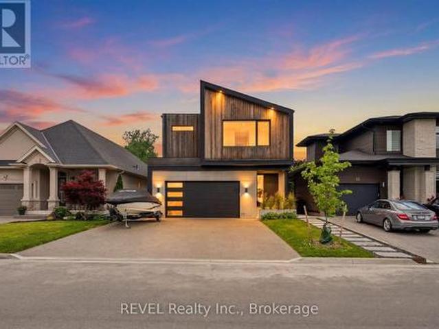House for sale in Niagara, Ontario