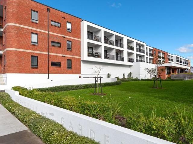 Apartment for rent in Limeburners Bay, Upper Harbour